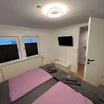 Living 2 - Modern & Zentral *