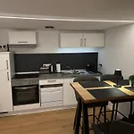Living 2 - Modern & Zentral Διαμέρισμα *