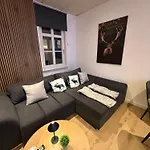 Apartment Living 2 - Modern & Zentral