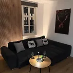 Living 2 - Modern & Zentral