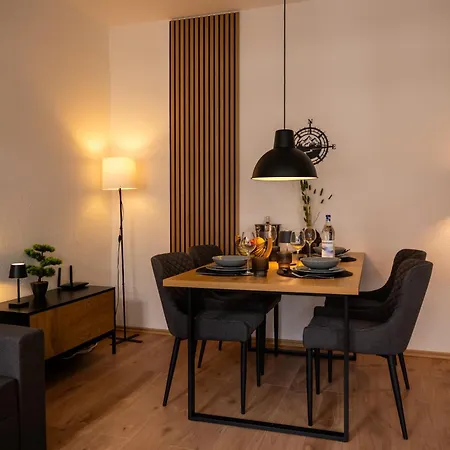 Living 2 - Modern & Zentral Apartament Goslar