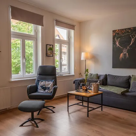 Living 2 - Modern & Zentral