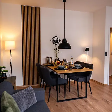 Living 2 - Modern & Zentral